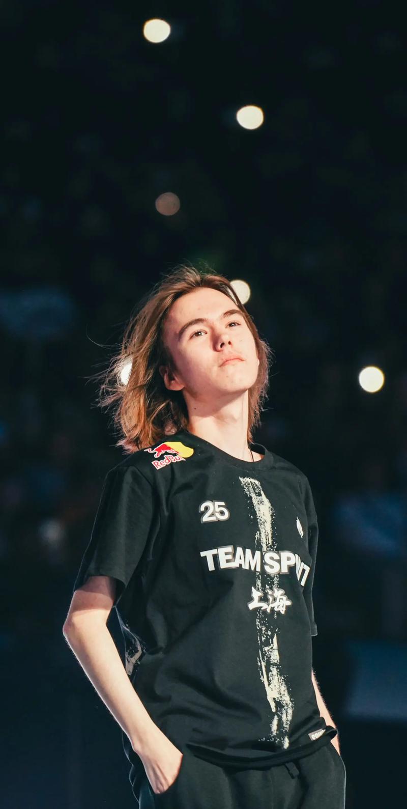 JackeyLove接受媒体专访：先锋赛打的很差 后面先打好每一场吧